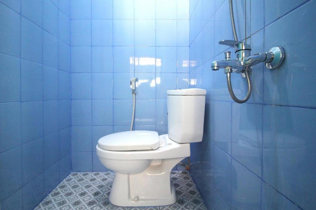 Oyo 1448 Kartini Residence Syariah Бандар Лампунг Екстериор снимка