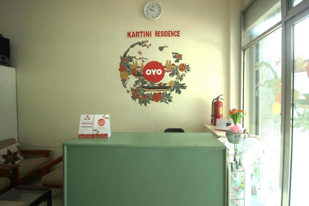Oyo 1448 Kartini Residence Syariah Бандар Лампунг Екстериор снимка