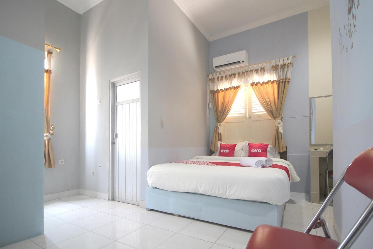 Oyo 1448 Kartini Residence Syariah Бандар Лампунг Екстериор снимка