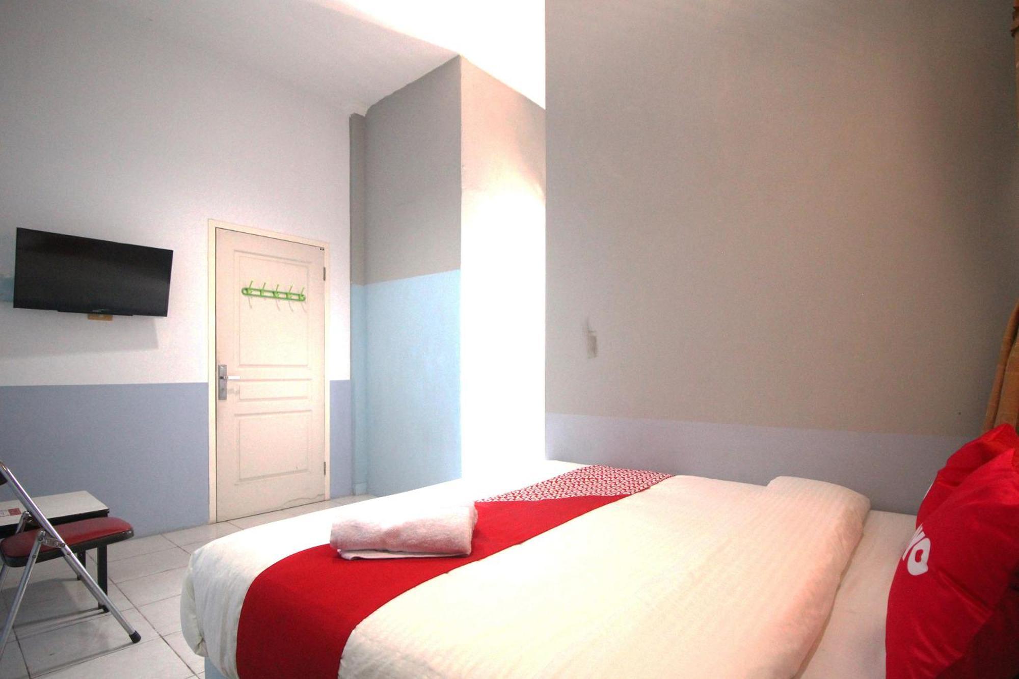 Oyo 1448 Kartini Residence Syariah Бандар Лампунг Екстериор снимка